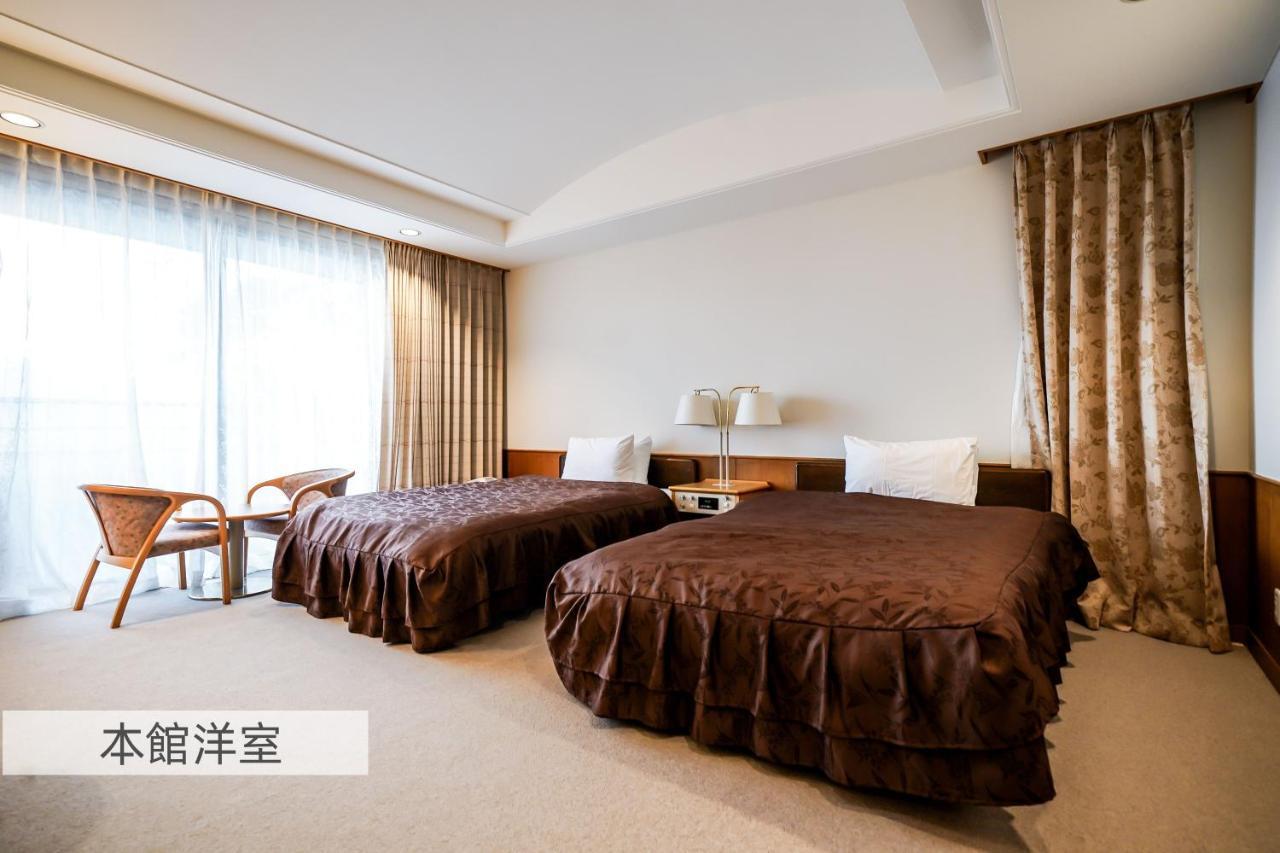 箱根七福荘 Hotel Bagian luar foto